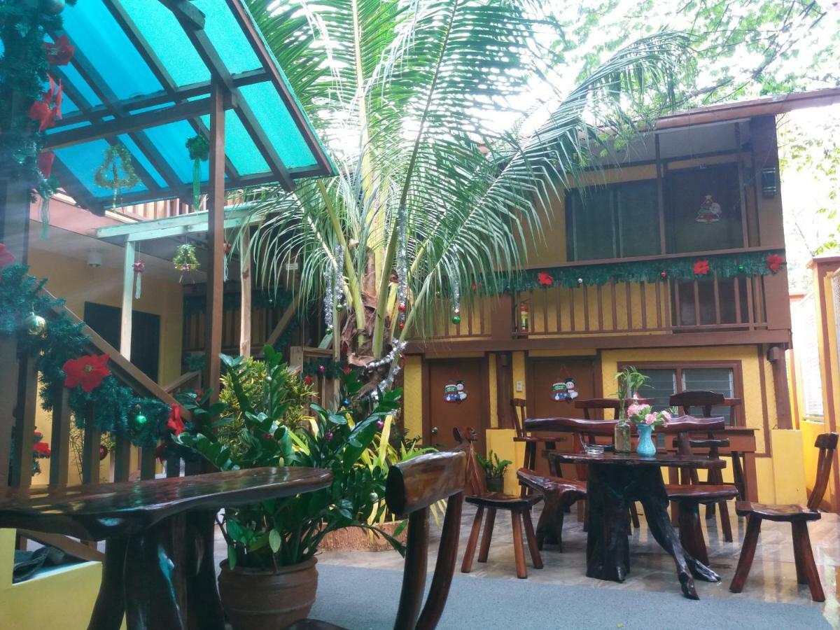 Mam Olson Pensionne House El Nido Exterior foto